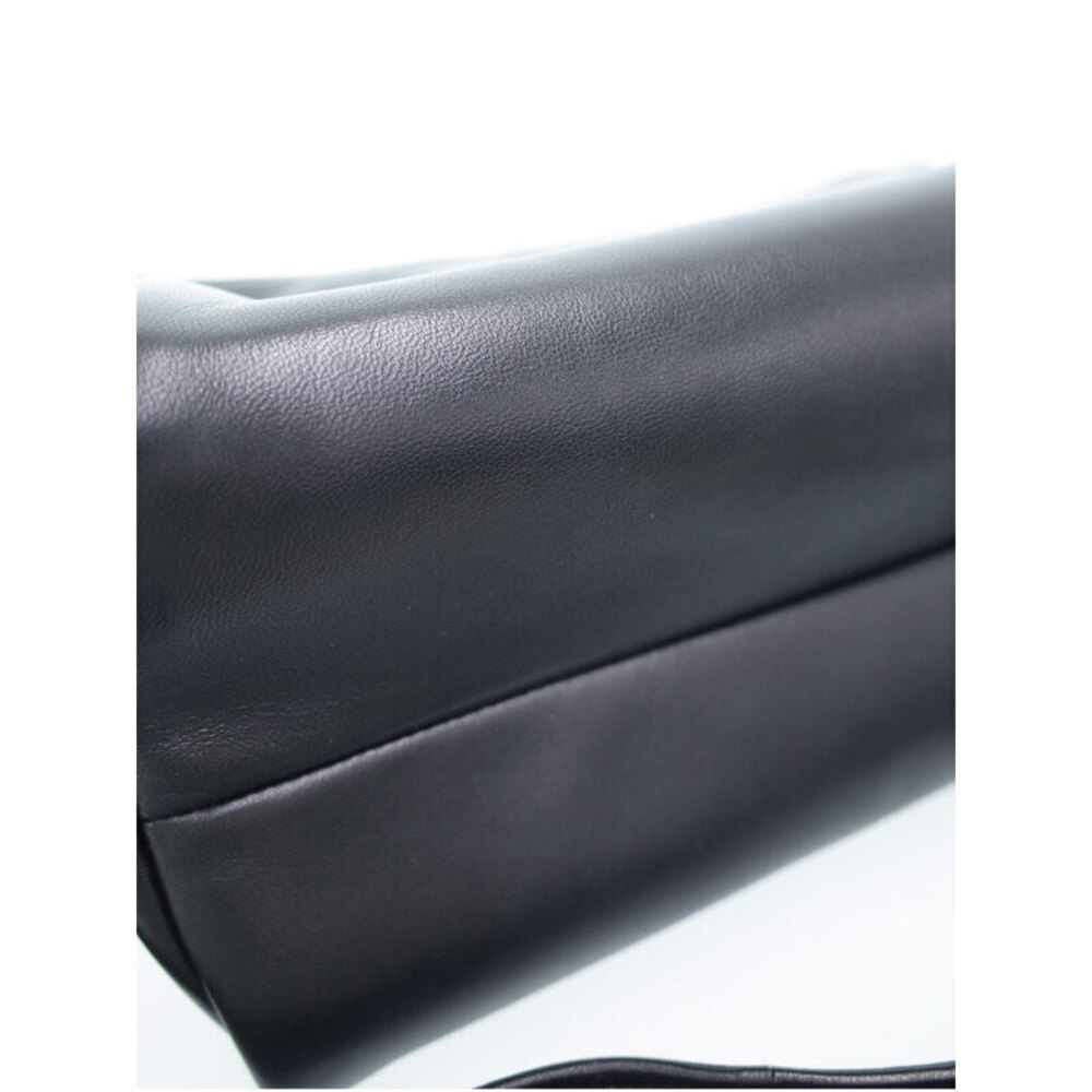 Prada Nappa Bag Padded Shoulder Signeau Leather - Picture 4 of 9